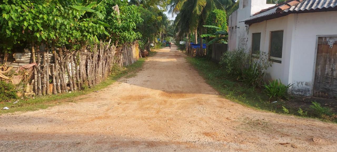 Nilaveli Beach Rooms Exterior foto