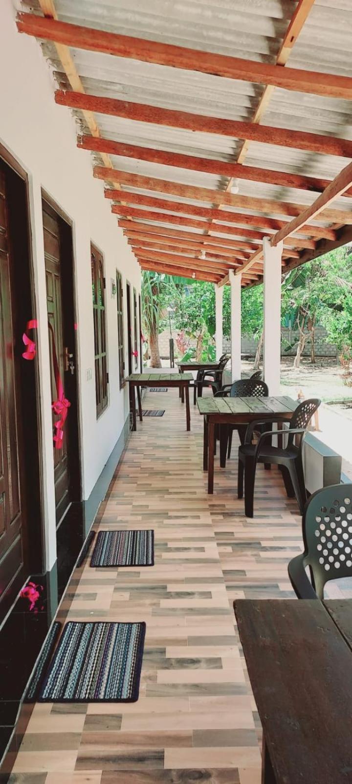 Nilaveli Beach Rooms Exterior foto