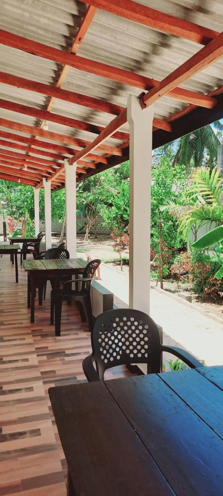 Nilaveli Beach Rooms Exterior foto