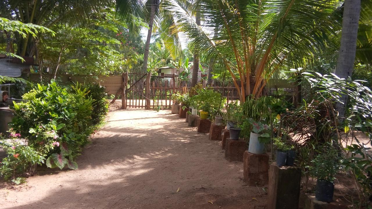 Nilaveli Beach Rooms Exterior foto