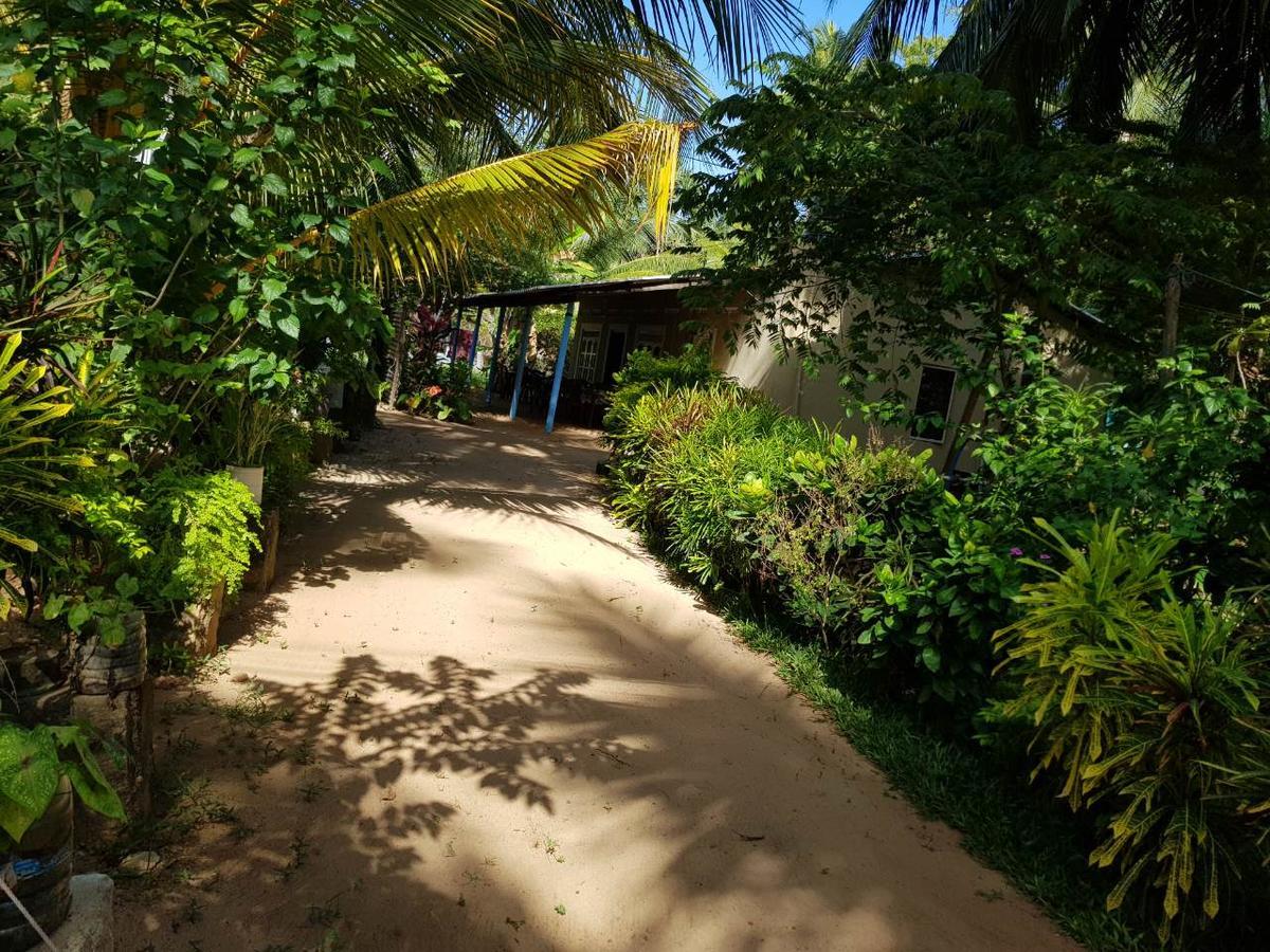 Nilaveli Beach Rooms Exterior foto